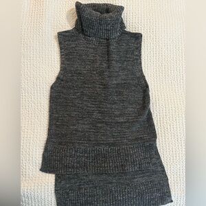 Banana Republic Charcoal Sleeveless Turtleneck Sweater